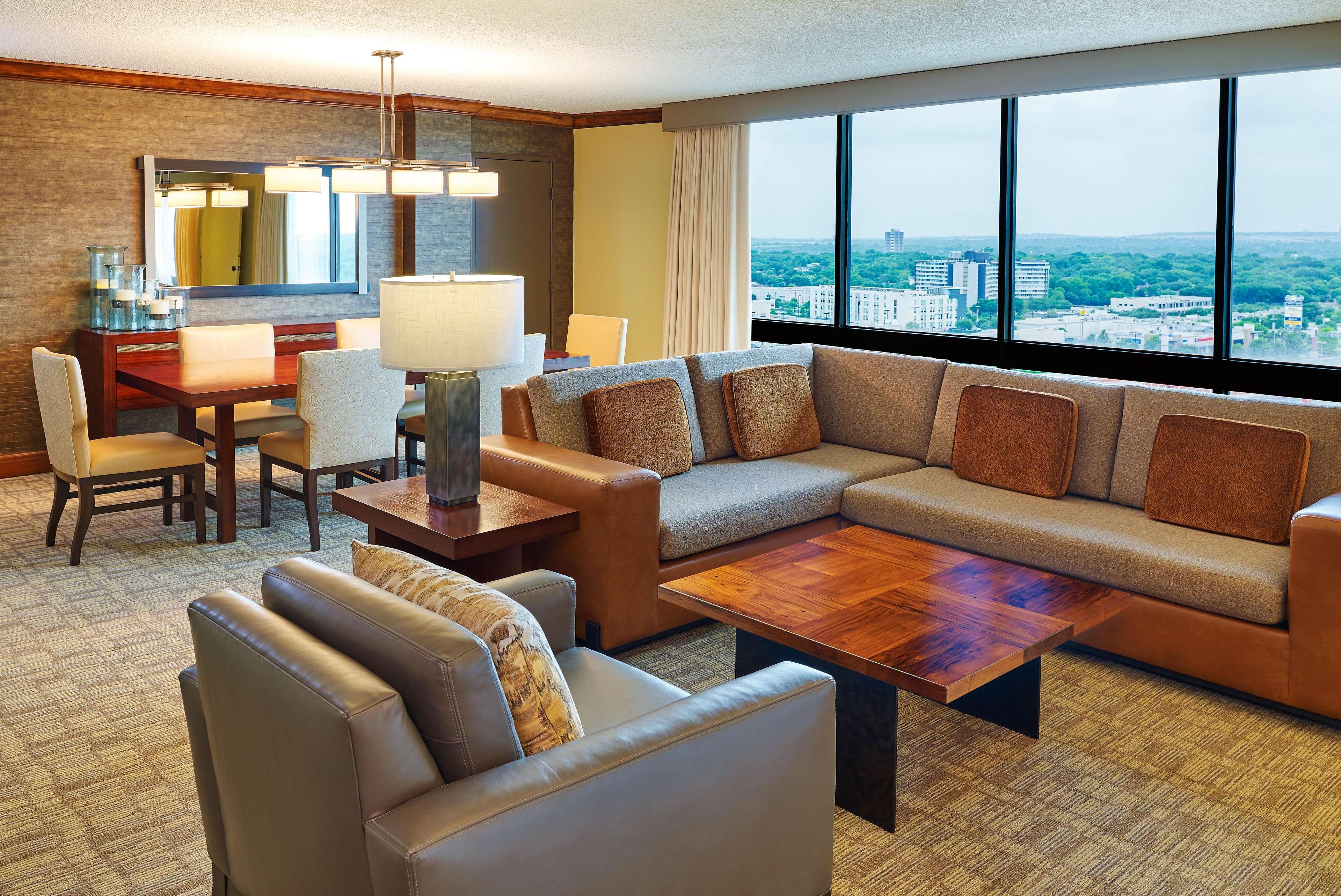 Doubletree By Hilton San Antonio Airport Hotel Exterior foto
