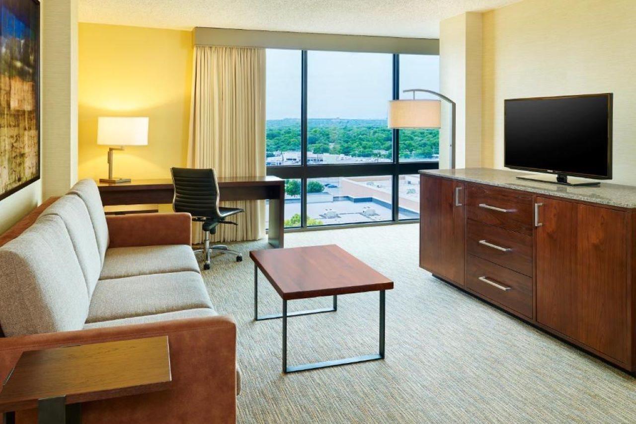 Doubletree By Hilton San Antonio Airport Hotel Exterior foto