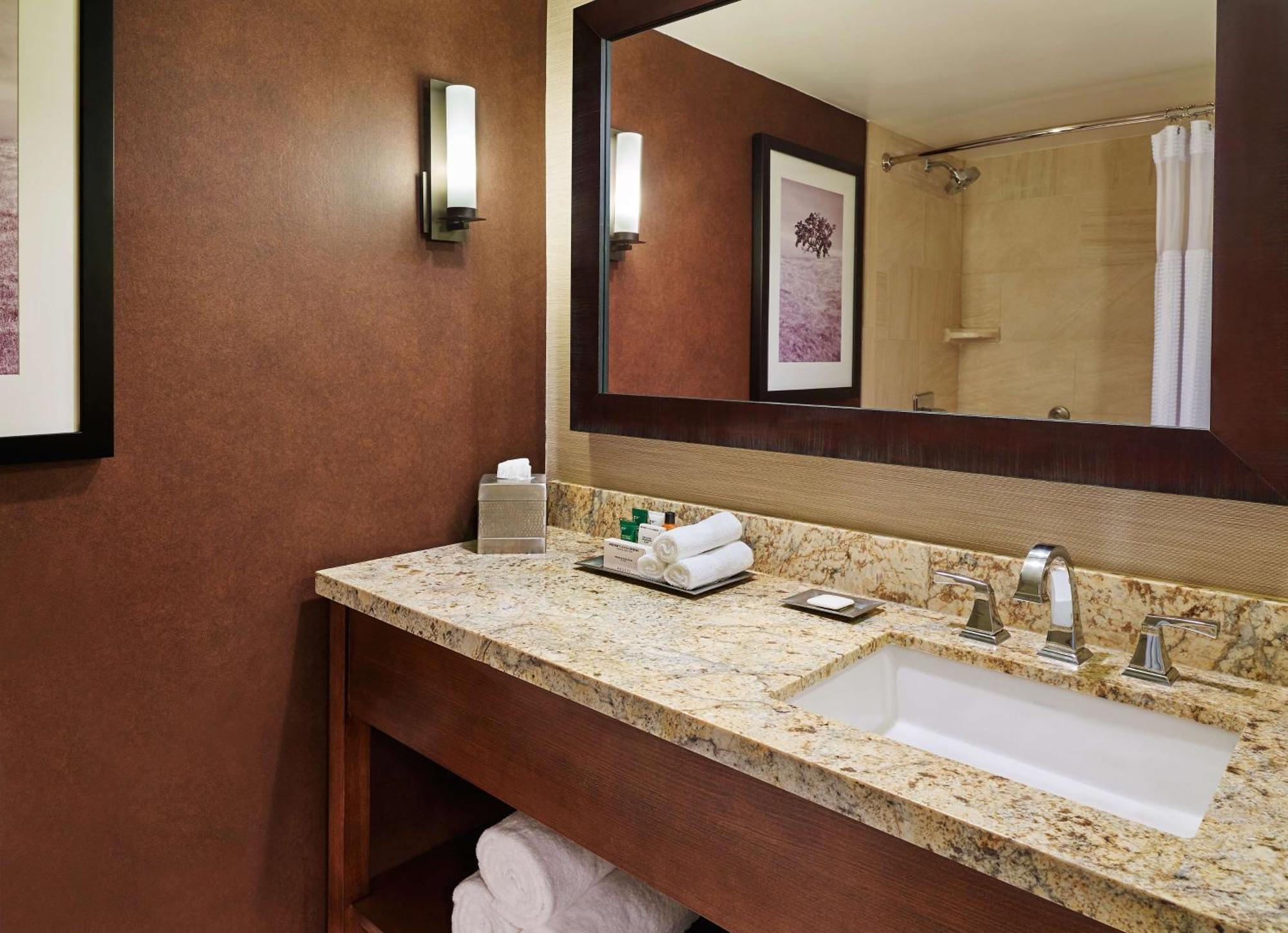 Doubletree By Hilton San Antonio Airport Hotel Exterior foto