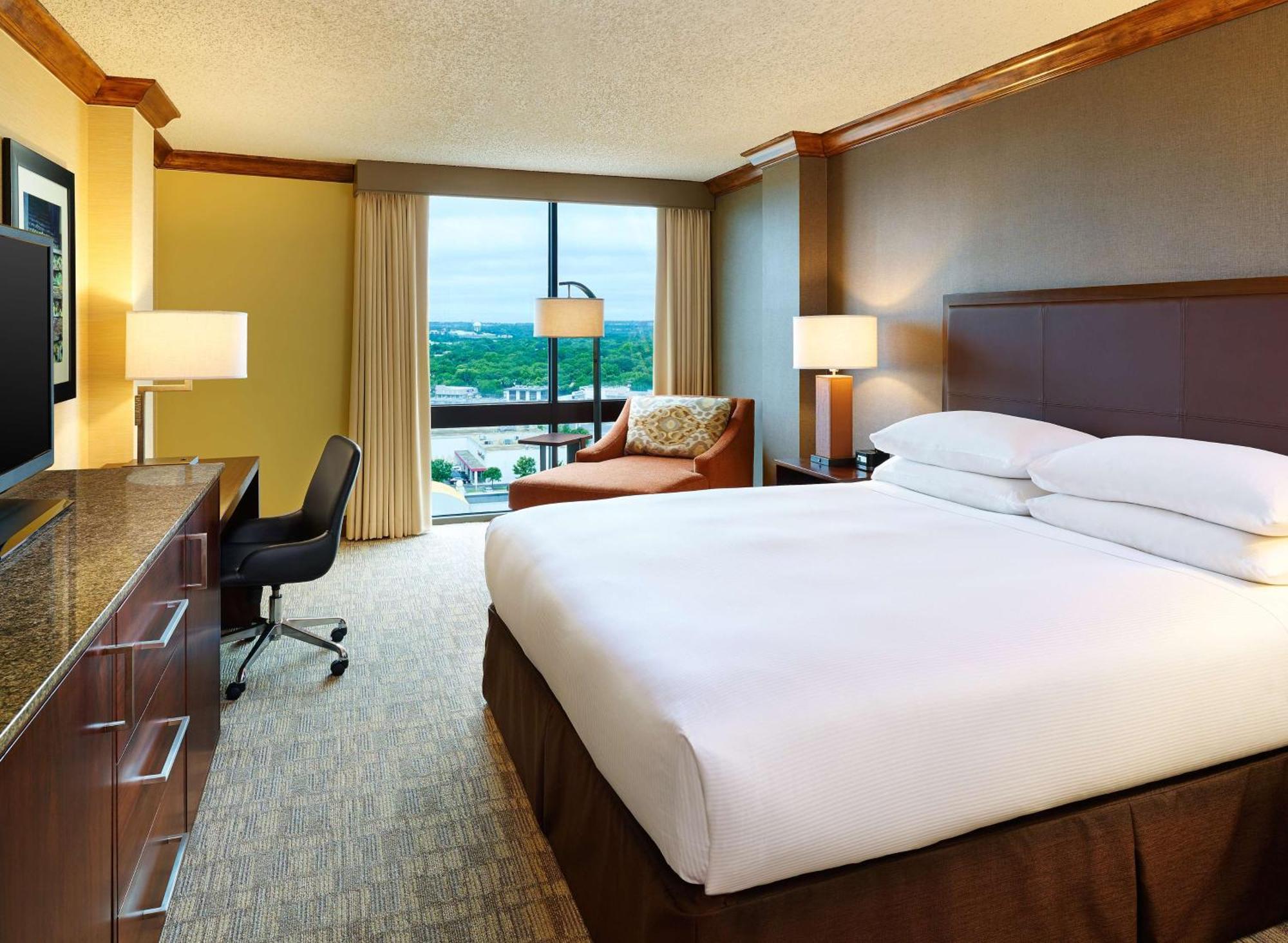 Doubletree By Hilton San Antonio Airport Hotel Exterior foto
